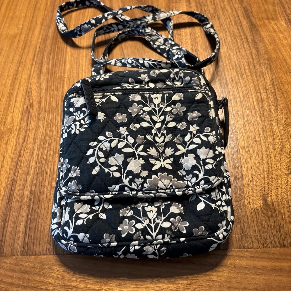 Vera Bradley Cross Body Black Floral Purse